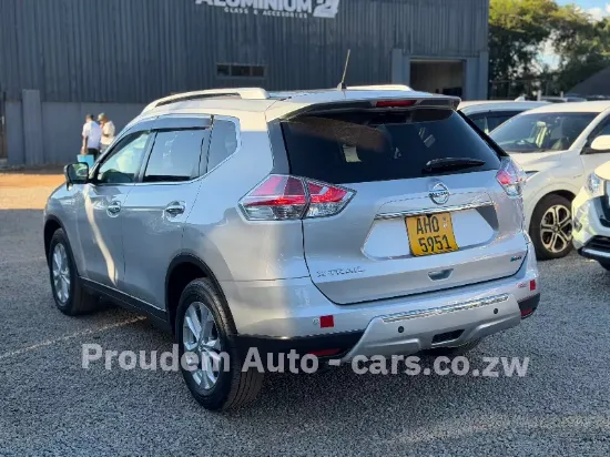 Picture of Toyota Xtrail 2016