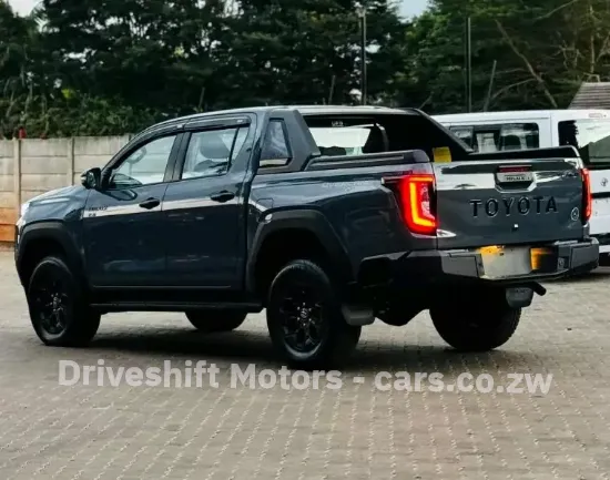 Picture of Toyota Hilux 2026