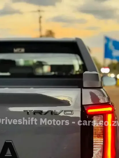 Picture of Toyota Hilux 2026