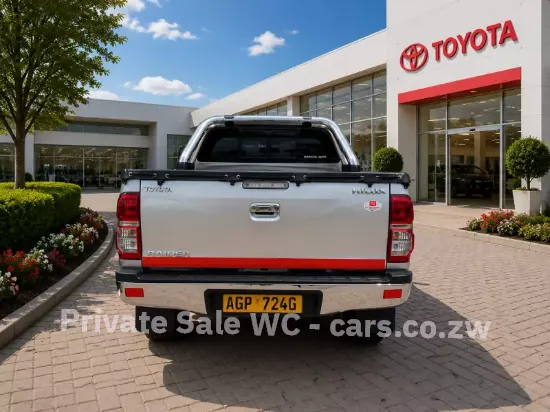 Picture of Toyota Hilux 2013