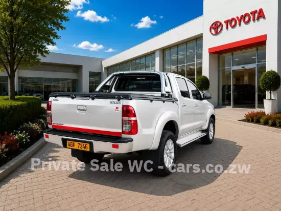 Picture of Toyota Hilux 2013