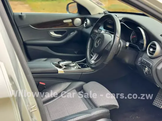 Picture of Mercedes Benz C-Class 2017