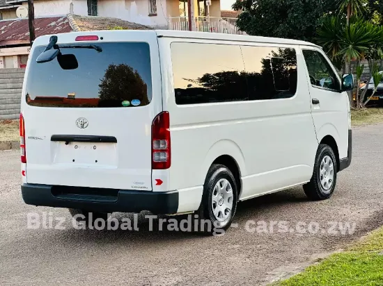 Picture of Toyota Hiace 2018