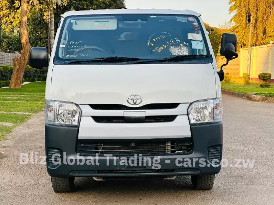 Picture of Toyota Hiace 2018