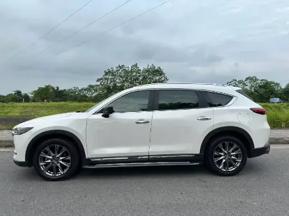 Picture of Mazda CX-8 6/7 seaters for hire!