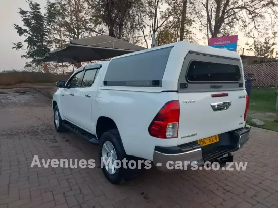 Picture of Toyota Hilux 2016