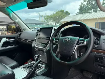 Picture of Toyota Land Cruiser 2020