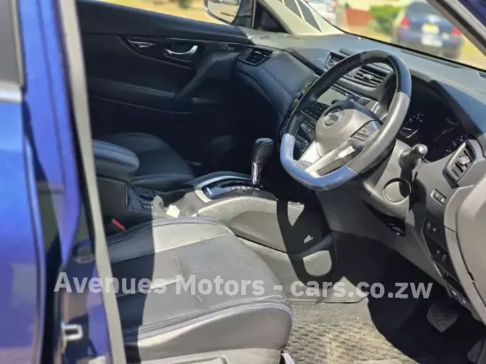 Picture of Nissan X-Trail 2020