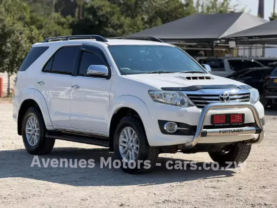 Picture of Toyota Fortuner 2015