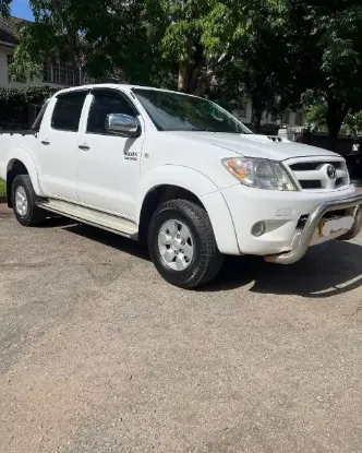 Picture of Toyota Hilux 2009