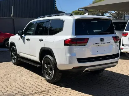 Picture of Toyota Land Cruiser 2024