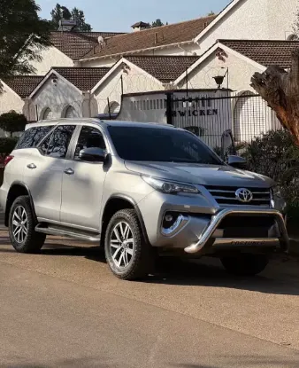 Picture of Toyota Fortuner 2020