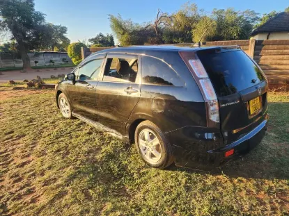 Picture of Honda Stream 2009