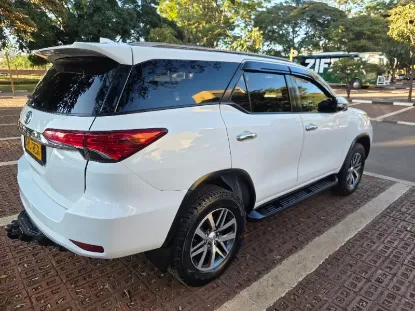 Picture of Toyota Fortuner 2017