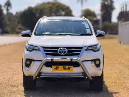 Picture of Toyota Fortuner GD6 2018