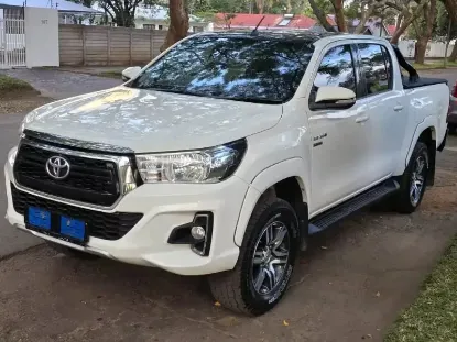 Picture of Toyota Hilux 2017