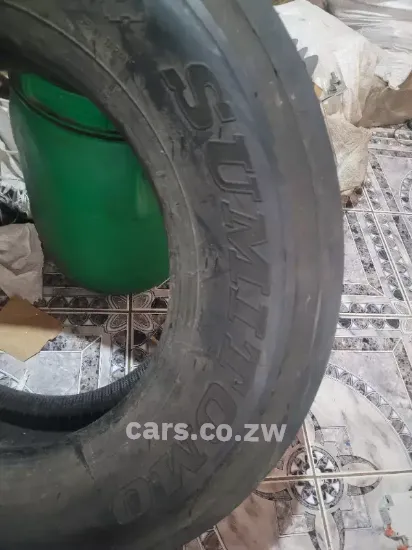Picture of 215/75R 17.5 Tyres