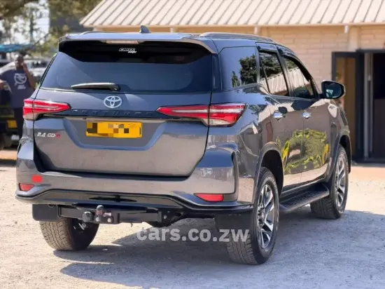 Picture of Toyota Fortuner GD6 2025