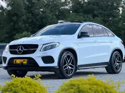 Picture of Mercedes Benz GLE 2017