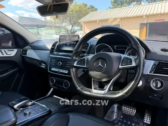 Picture of Mercedes Benz GLE 2017