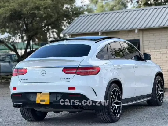 Picture of Mercedes Benz GLE 2017