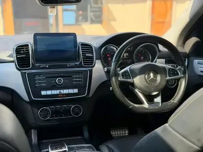 Picture of Mercedes Benz GLE 2017