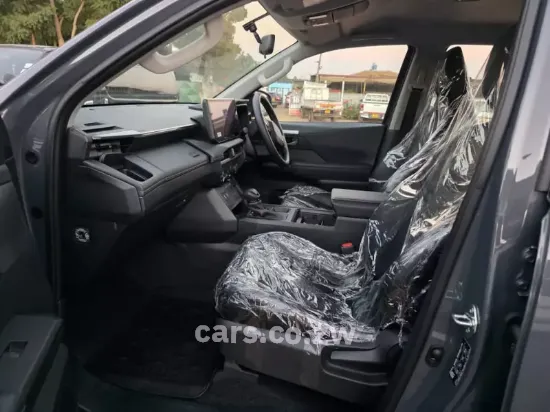 Picture of Toyota Hilux 2026