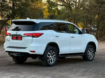 Picture of Toyota Fortuner 2016
