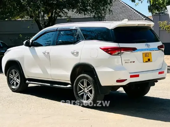 Picture of Toyota Fortuner GD6 2018