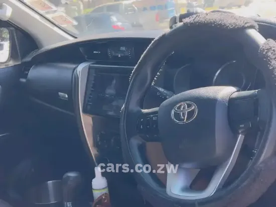 Picture of Toyota Fortuner GD6 2018
