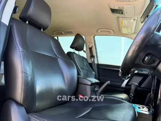 Picture of Toyota Prado 2015