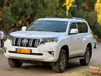 Picture of Toyota Prado 2018