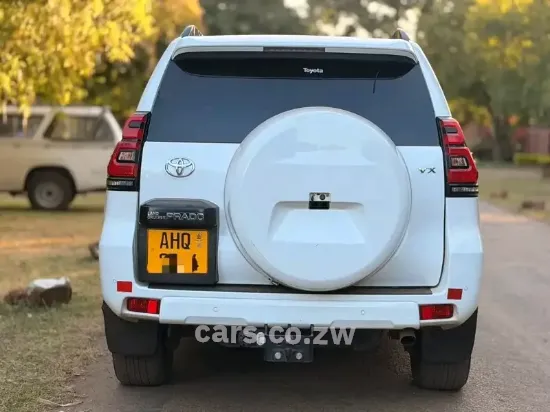 Picture of Toyota Prado 2018