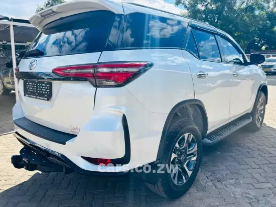 Picture of Toyota Fortuner 2025