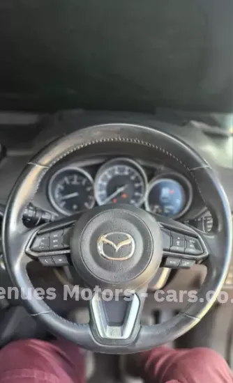 Picture of Mazda CX-5 2017