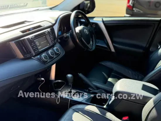 Picture of Toyota Rav4 2018