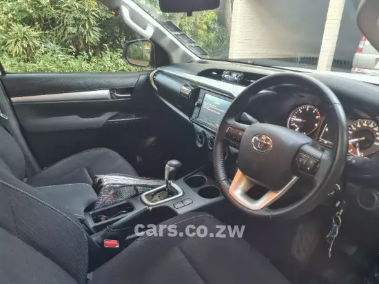 Picture of Toyota Hilux 2021