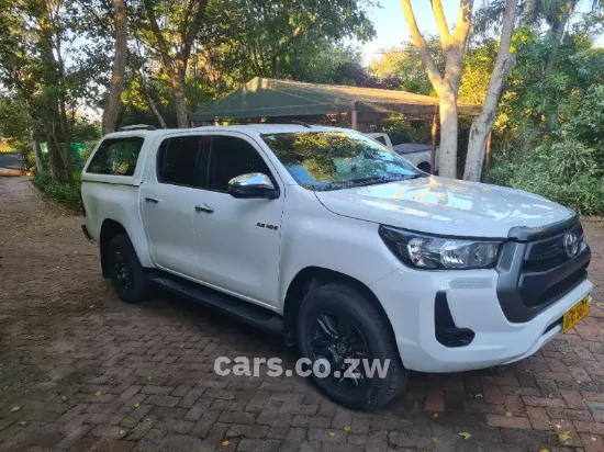 Picture of Toyota Hilux 2021