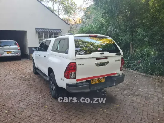 Picture of Toyota Hilux 2021