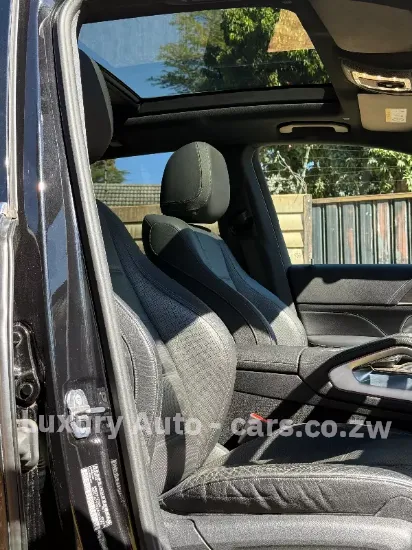 Picture of Mercedes Benz GLE300d 2021