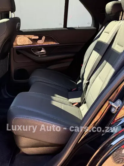 Picture of Mercedes Benz GLE300d 2021