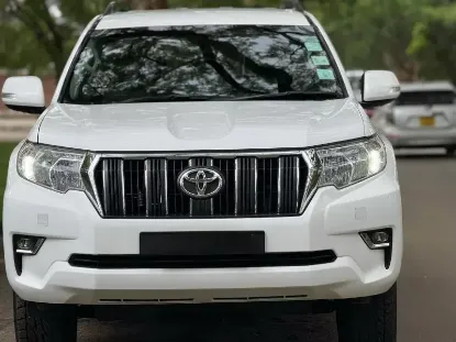 Picture of Toyota Prado 2018