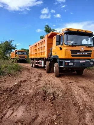 Picture of Shacman F3000 8x4 Tipper Trucks For Hire