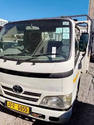 Picture of Toyota Dyna 2015
