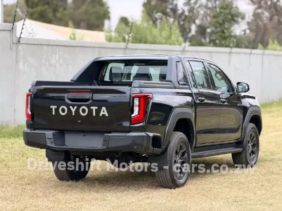 Picture of Toyota Hilux 2026