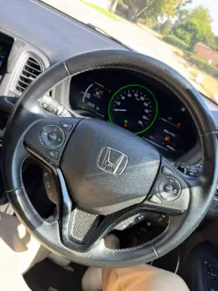 Picture of Honda Vezel 2016