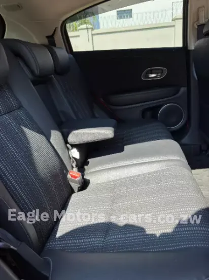 Picture of Honda Vezel 2016