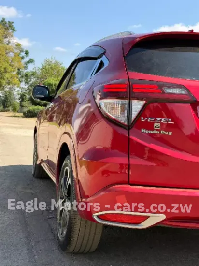 Picture of Honda Vezel 2016