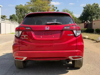 Picture of Honda Vezel 2016
