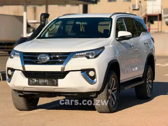 Picture of Toyota Fortuner 2017